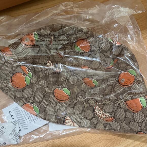 ❤️ Coach Signature Retro Orange Print Bucket Hat - Picture 3 of 10